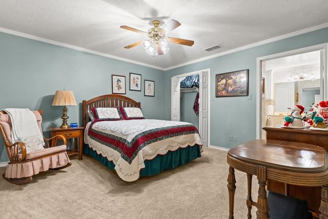 106 Cheyenne Street, Gilmer, TX 75644