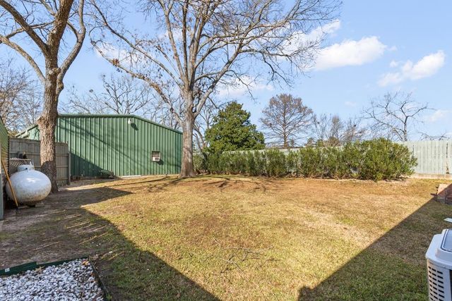 106 Cheyenne Street, Gilmer, TX 75644