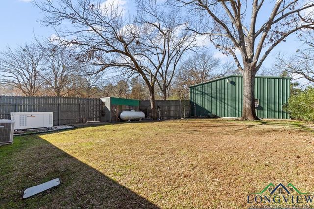 106 Cheyenne Street, Gilmer, TX 75644