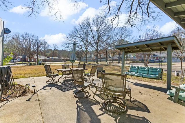 106 Cheyenne Street, Gilmer, TX 75644