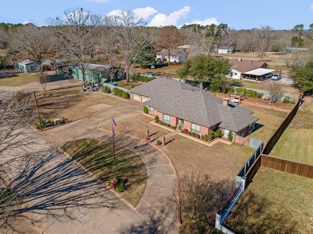106 Cheyenne Street, Gilmer, TX 75644