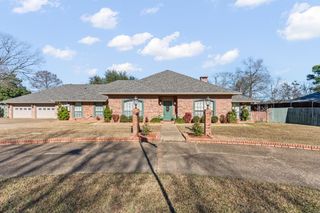 106 Cheyenne Street, Gilmer, TX 75644
