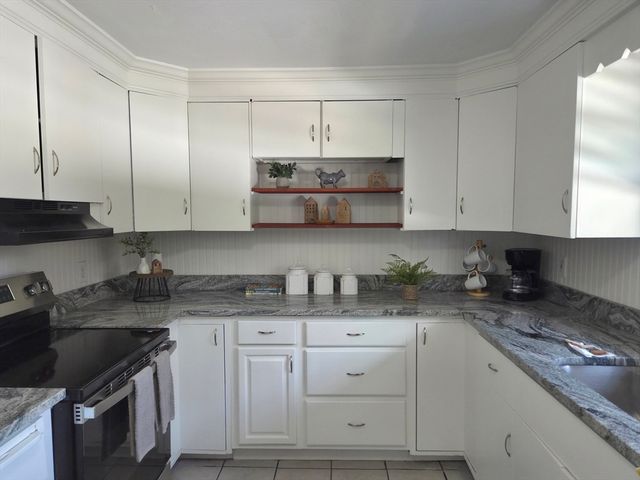 21 Washington St, Shrewsbury, MA 01545