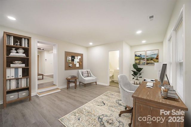 8624 Sharonbrook Drive, Charlotte, NC 28210