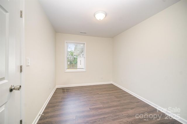 8624 Sharonbrook Drive, Charlotte, NC 28210