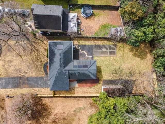 8624 Sharonbrook Drive, Charlotte, NC 28210