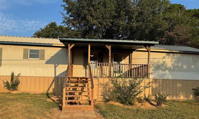 427 Old Latexo Road, Crockett, TX 75835