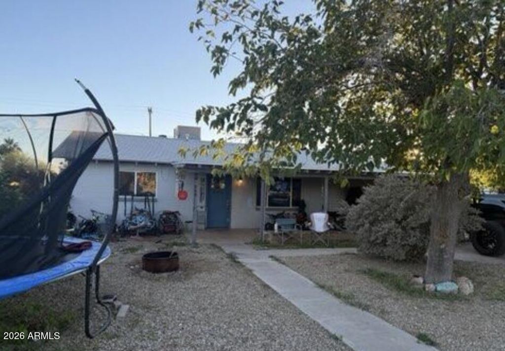 252 DEBS Circle, Morristown, AZ 85342