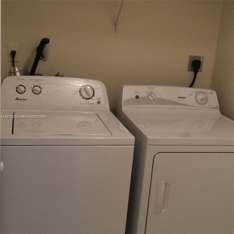 14222 SW 25th Ter 14222, Miami, FL 33175