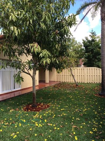 14222 SW 25th Ter 14222, Miami, FL 33175