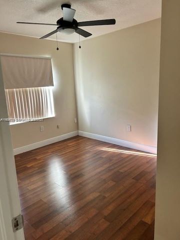 14222 SW 25th Ter 14222, Miami, FL 33175