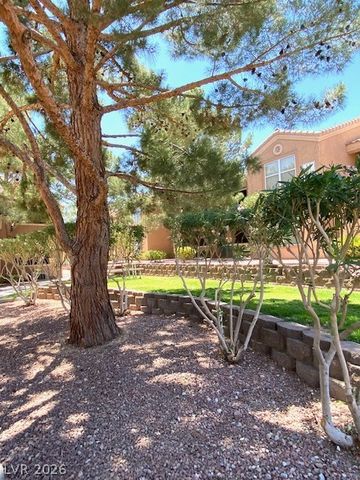 8101 West Flamingo Road 1002, Las Vegas, NV 89147