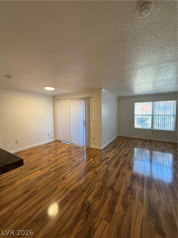 8101 West Flamingo Road 1002, Las Vegas, NV 89147