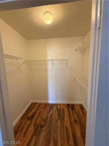8101 West Flamingo Road 1002, Las Vegas, NV 89147