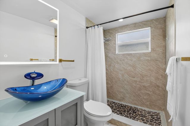 60 Brittany B, Delray Beach, FL 33446