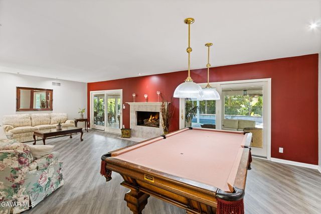 18200 Vintage Street, Northridge, CA 91325