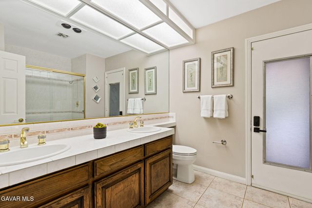 18200 Vintage Street, Northridge, CA 91325