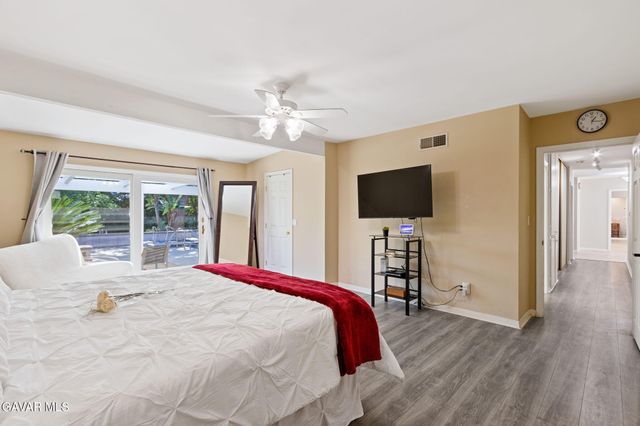18200 Vintage Street, Northridge, CA 91325