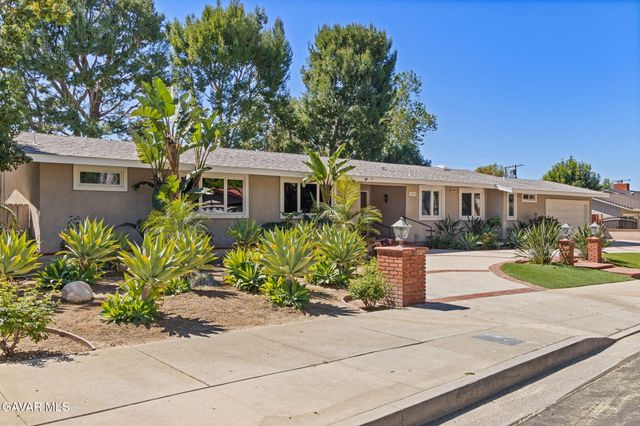 18200 Vintage Street, Northridge, CA 91325