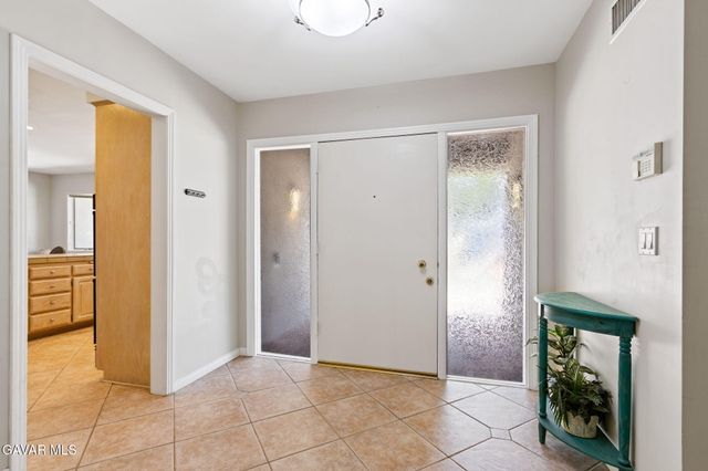 18200 Vintage Street, Northridge, CA 91325