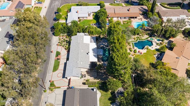 18200 Vintage Street, Northridge, CA 91325