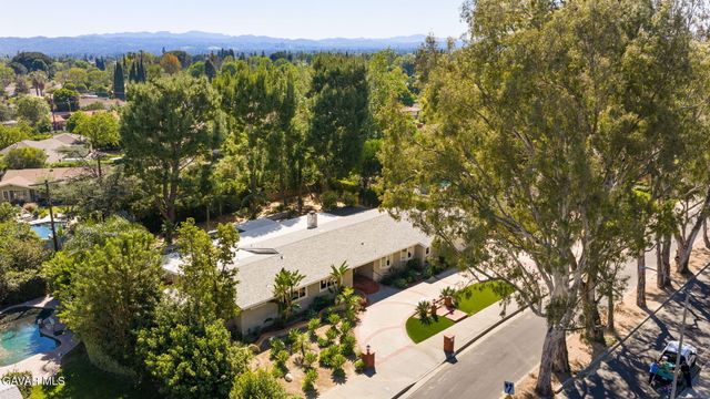 18200 Vintage Street, Northridge, CA 91325