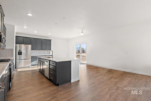 10199 Bellevue Ridge St, Nampa, ID 83687