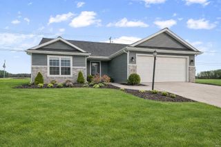 9704 Chadwick Lane, Fort Wayne, IN 46808