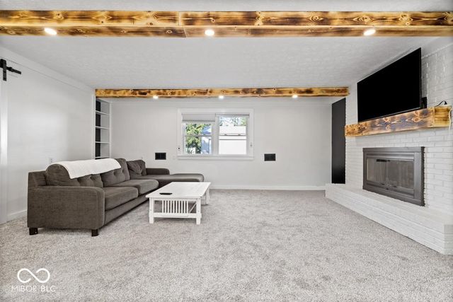 1352 Westwind Drive, Avon, IN 46123
