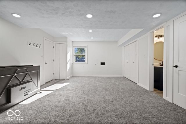 1352 Westwind Drive, Avon, IN 46123