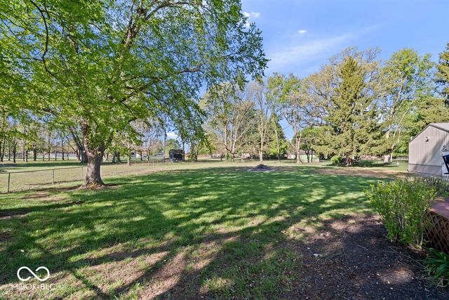 1352 Westwind Drive, Avon, IN 46123