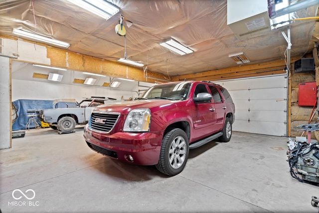1352 Westwind Drive, Avon, IN 46123