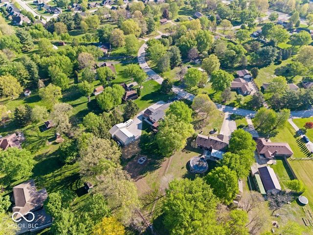 1352 Westwind Drive, Avon, IN 46123