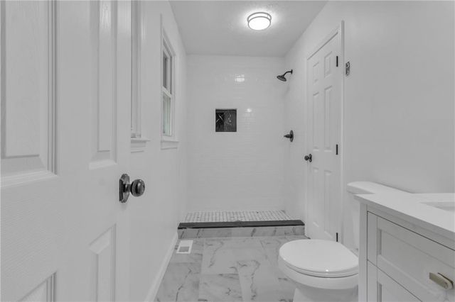 199 Mckaskey Creek SE Road, Cartersville, GA 30121