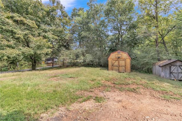 199 Mckaskey Creek SE Road, Cartersville, GA 30121