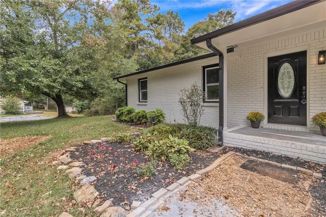199 Mckaskey Creek SE Road, Cartersville, GA 30121