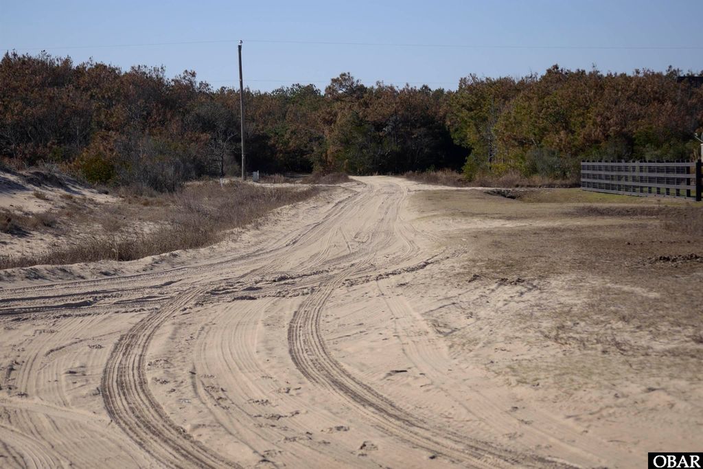 Image 21 of property listing at 2301 Sandfiddler Road Lot 15, Corolla, NC 27927