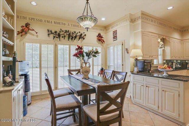 47 Avery Circle, Jackson, MS 39211