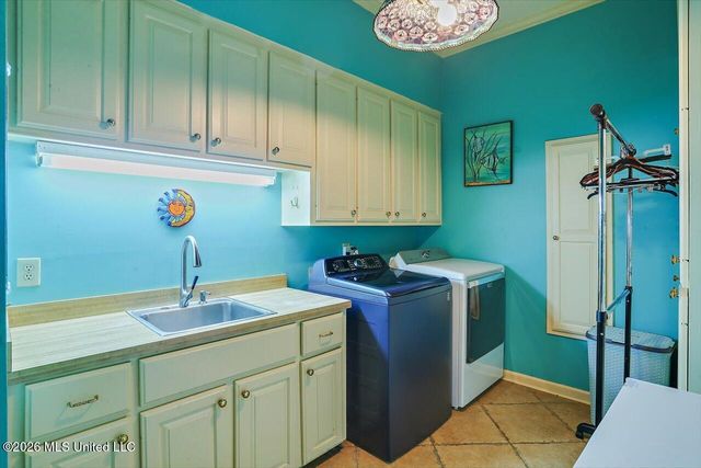 47 Avery Circle, Jackson, MS 39211