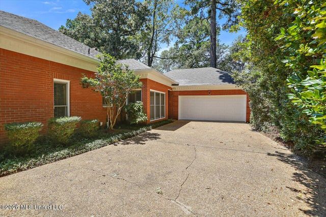 47 Avery Circle, Jackson, MS 39211