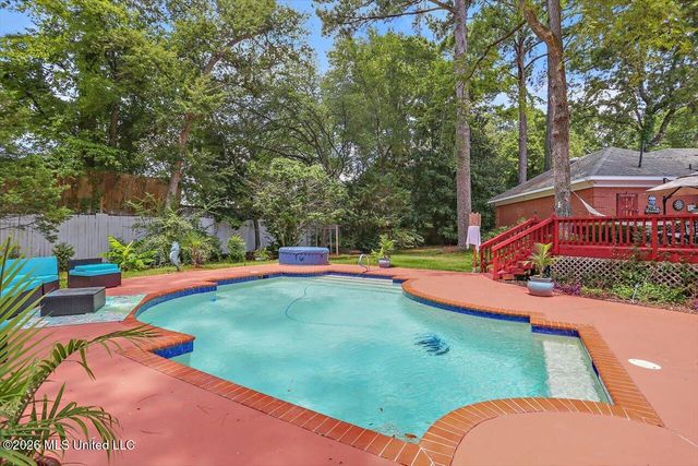47 Avery Circle, Jackson, MS 39211