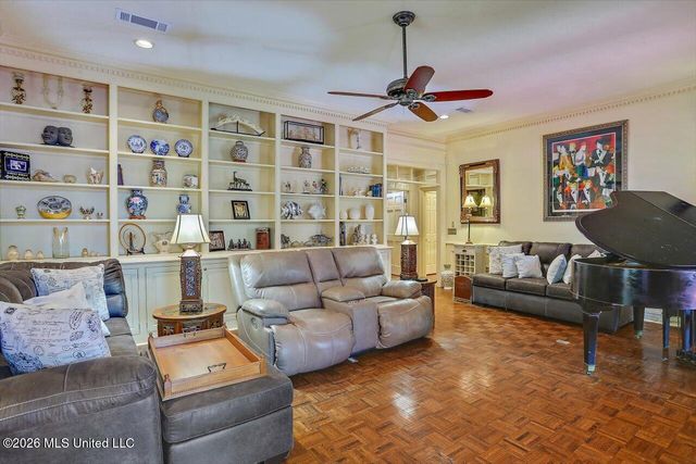 47 Avery Circle, Jackson, MS 39211