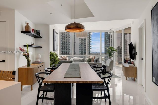 851 NE 1st Ave 3403, Miami, FL 33132