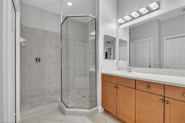 9276 Aviano DR 202, Fort Myers, FL 33913