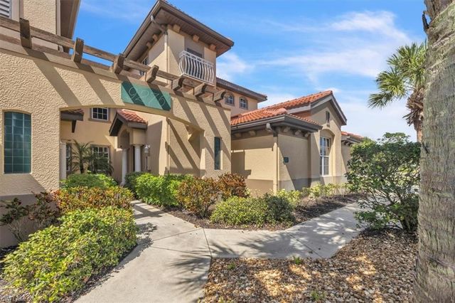 9276 Aviano DR 202, Fort Myers, FL 33913