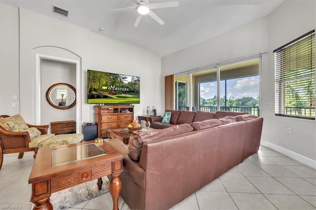 9276 Aviano DR 202, Fort Myers, FL 33913