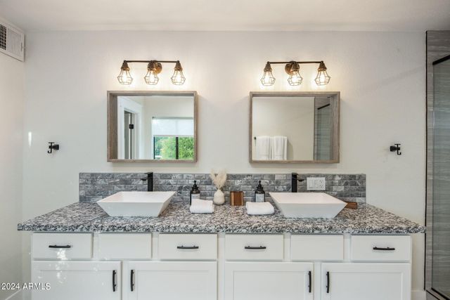 8179 E WHISPERING WIND Drive, Scottsdale, AZ 85255