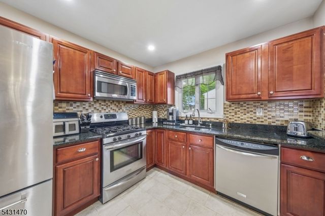 589 Winchester Ave, Union Twp., NJ 07083