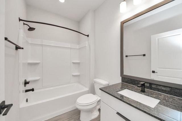 7711 Longmire Road 68, Conroe, TX 77304