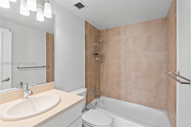 2451 Brickell Ave 14D, Miami, FL 33129